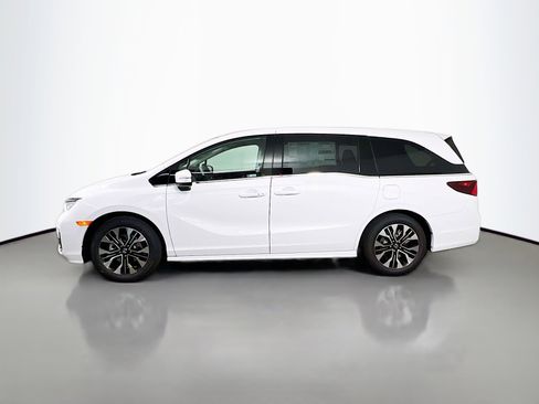 New 2026 Honda Odyssey Elite image 4