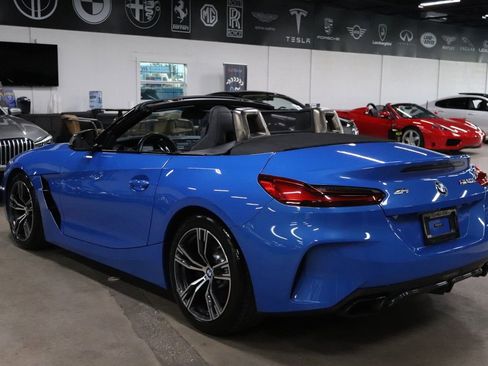 Used 2022 BMW M5 w/ Executive Package image 43