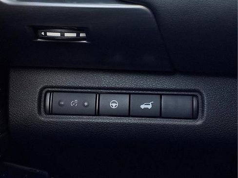 Certified 2023 Nissan Pathfinder SL w/ SL Premium Package image 26