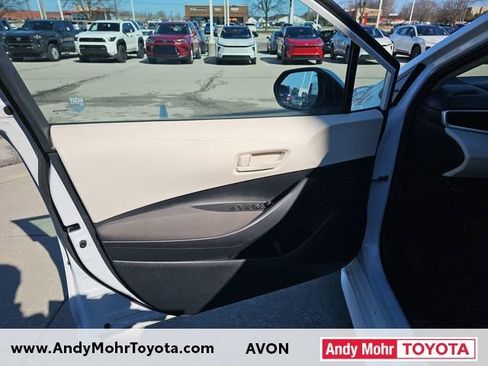 Used 2024 Toyota Corolla LE image 11