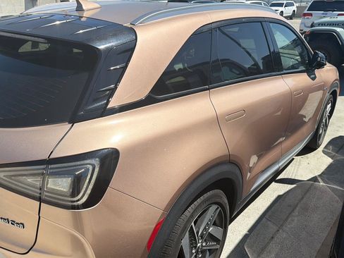 Used 2020 Hyundai Nexo Limited FWD image 4