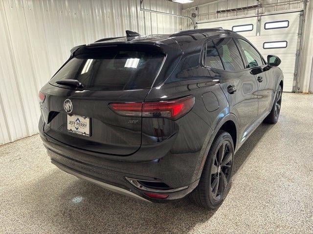 Used 2023 Buick Envision Essence w/ Technology Package I AWD/4WD image 3