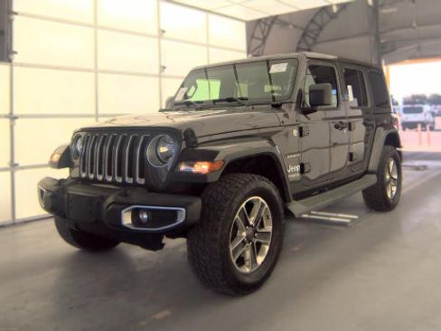 Used 2019 Jeep Wrangler Unlimited Sahara AWD/4WD image 1