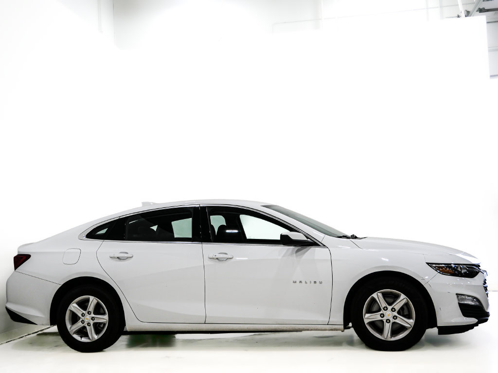 Used 2024 Chevrolet Malibu LT FWD image 4
