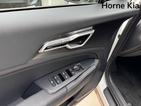 New 2026 Kia Sportage EX image 10