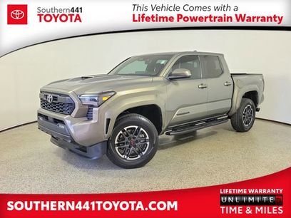 Used 2024 Toyota Tacoma TRD Sport w/ TRD Sport Upgrade Package