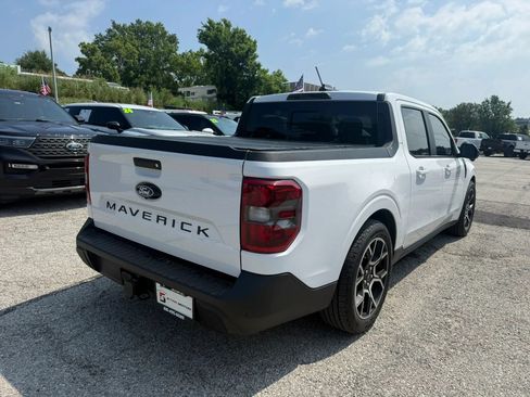 Used 2025 Ford Maverick Lariat w/ 4K Tow Package AWD/4WD image 2