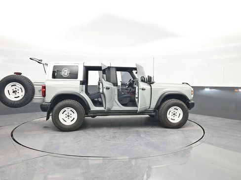 Used 2023 Ford Bronco Heritage Edition image 82