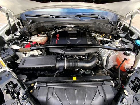 Used 2021 Alfa Romeo Stelvio Ti w/ Nero Edizione image 31