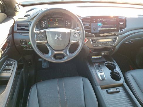 Used 2023 Honda Passport TrailSport image 11