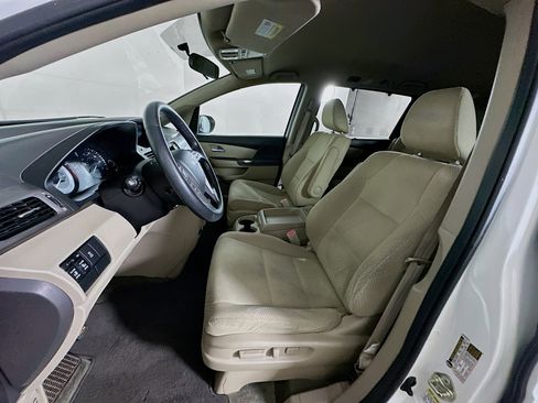 Used 2016 Honda Odyssey EX image 13