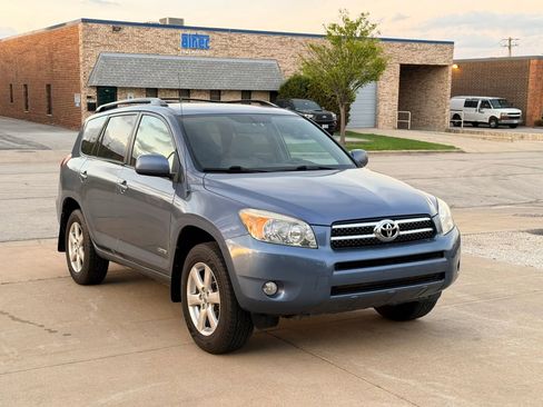 Used 2008 Toyota RAV4 Limited AWD/4WD image 3