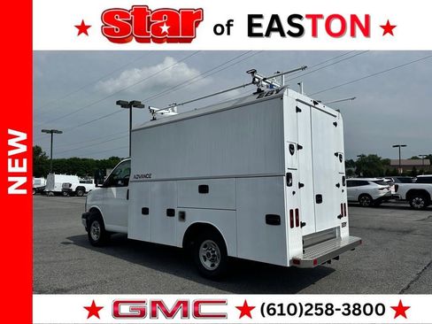 New 2025 GMC Savana 3500 w/ Power Convenience Package image 7