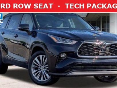 Used 2023 Toyota Highlander Platinum