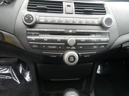 Used 2009 Honda Accord LX image 22