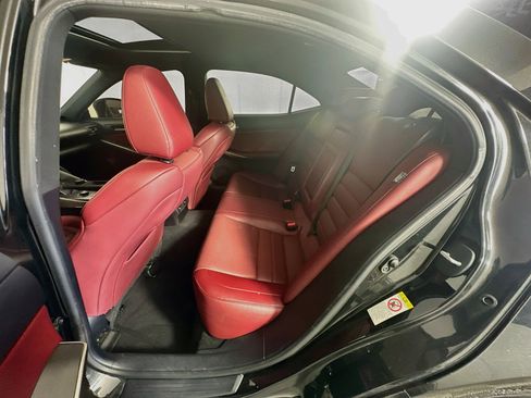 Used 2019 Lexus IS 300 F Sport w/ F Sport Package RWD image 27