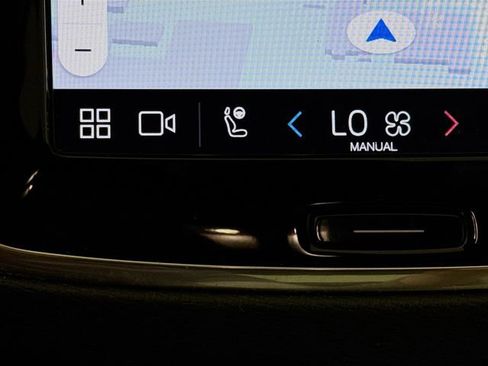 Used 2023 Volvo XC90 B6 Plus w/ Protection Package Premier image 24