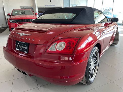 Used 2006 Chrysler Crossfire Convertible w/ Special Edition Group image 15