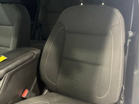 Used 2018 GMC Acadia SLE AWD/4WD image 14