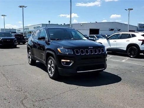 Used 2021 Jeep Compass Limited image 2