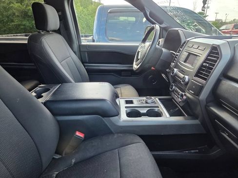 Used 2018 Ford Expedition XLT RWD image 7