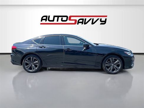 Used 2023 Acura TLX w/ Technology Package image 8