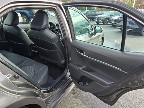 Used 2024 Toyota Camry SE image 37