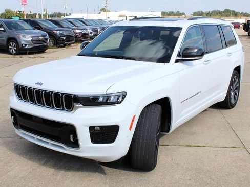 Used 2022 Jeep Grand Cherokee L Overland w/ Luxury Tech Group IV image 7