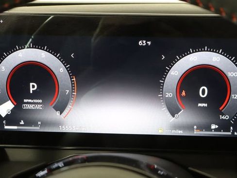 Used 2025 Nissan Kicks SR FWD image 11