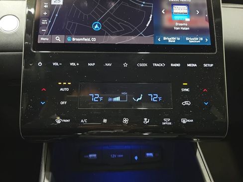 Used 2022 Hyundai Tucson Limited AWD/4WD image 27