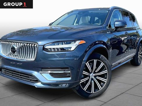 Used 2023 Volvo XC90 B5 Plus w/ Protection Package Premier image 1