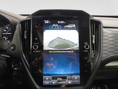 Certified 2025 Subaru Forester Premium AWD/4WD image 22