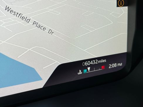 Used 2020 Land Rover Defender 110 SE image 22