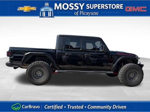 Used 2021 Jeep Gladiator Rubicon AWD/4WD image 8