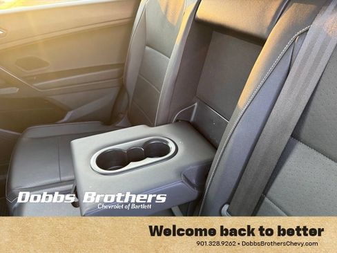 Used 2021 Volkswagen Tiguan SE w/ Panoramic Sunroof Package FWD image 38