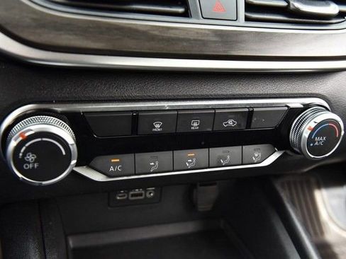 Certified 2025 Nissan Altima 2.5 SV image 15