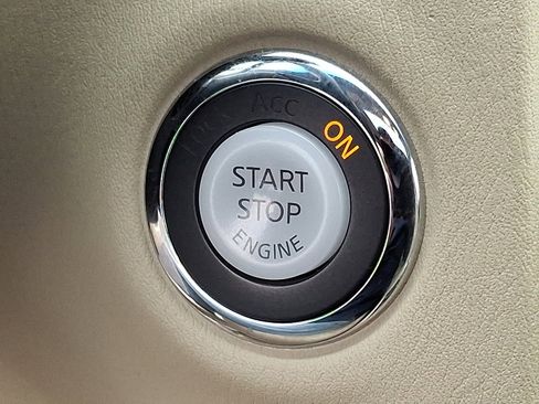 Used 2017 INFINITI QX50 AWD w/ Technology Package image 24