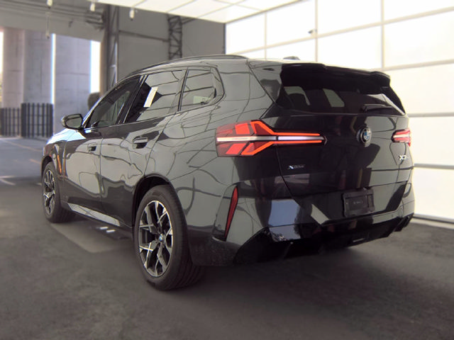 Used 2025 BMW X3 xDrive30i w/ Premium Package AWD/4WD image 5