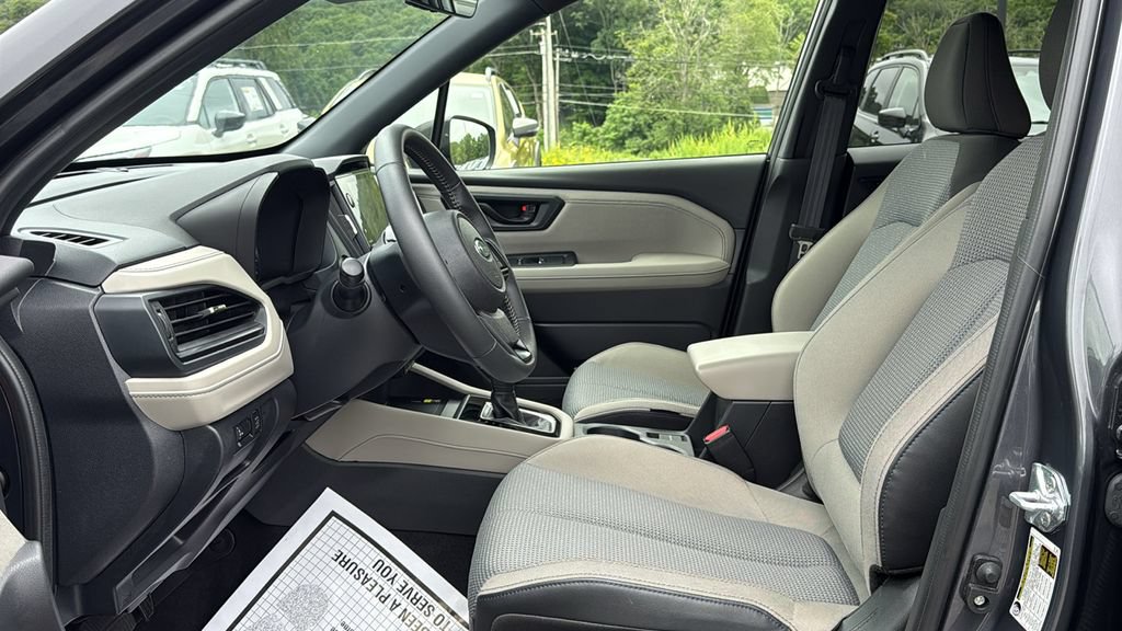 Certified 2025 Subaru Forester Premium AWD/4WD image 10