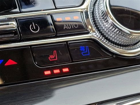 Used 2022 Lincoln Nautilus Reserve image 26