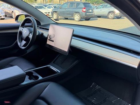 Used 2021 Tesla Model 3 Long Range AWD/4WD image 14