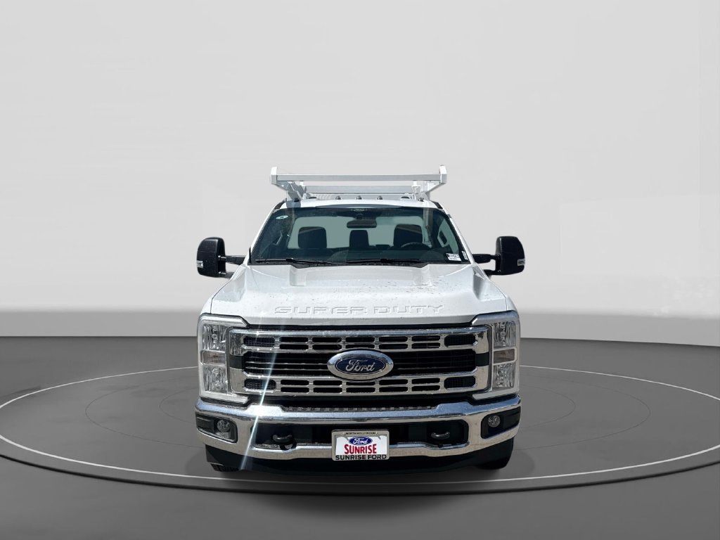 New 2026 Ford F350 XL w/ XL Chrome Package RWD image 2