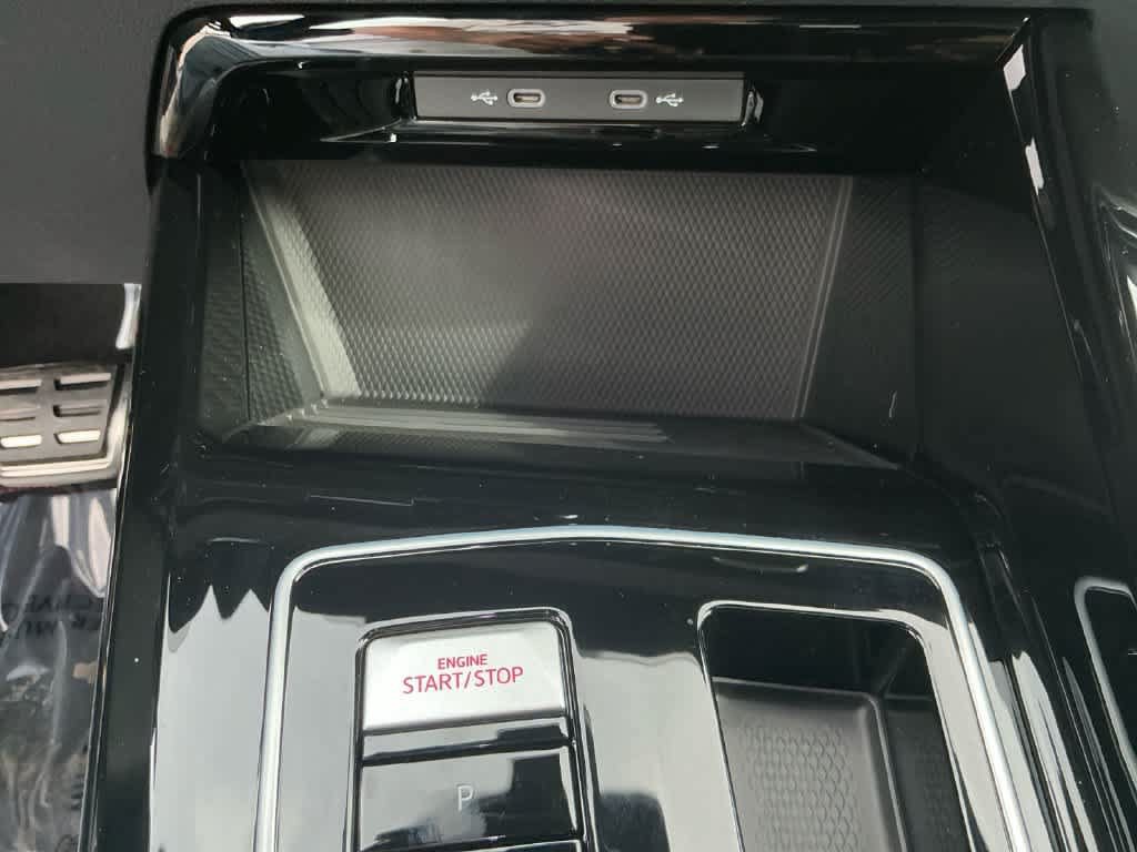 New 2026 Volkswagen GTI SE FWD image 23