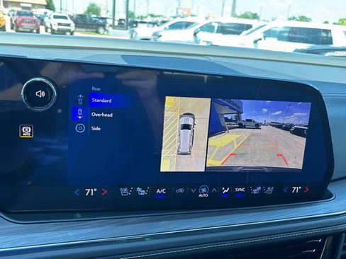 New 2026 Chevrolet Tahoe Premier AWD/4WD image 42