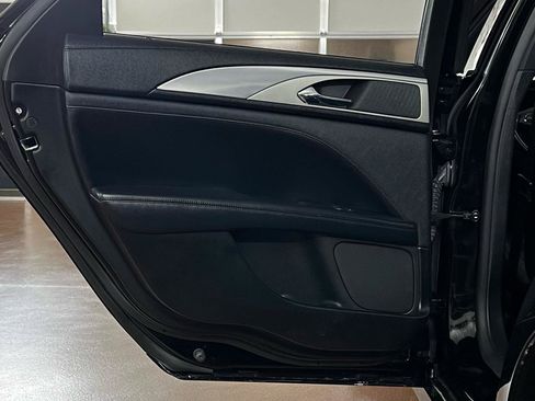 Used 2018 Lincoln MKZ Premiere image 27