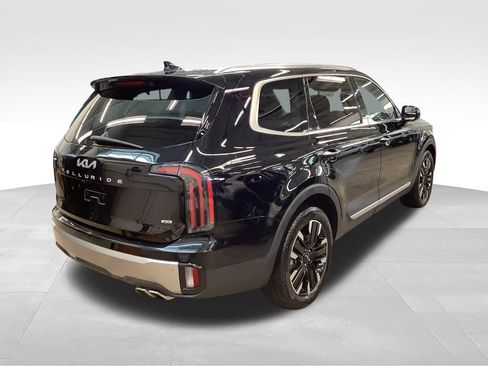 Certified 2023 Kia Telluride SX Prestige AWD/4WD image 32