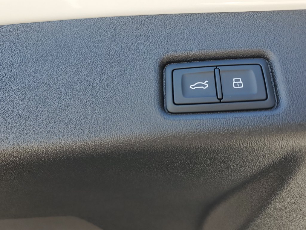 New 2026 Audi Q5 Premium Plus AWD/4WD image 15
