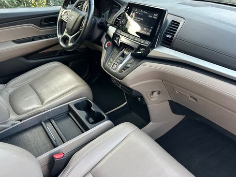 Used 2019 Honda Odyssey EX-L image 17
