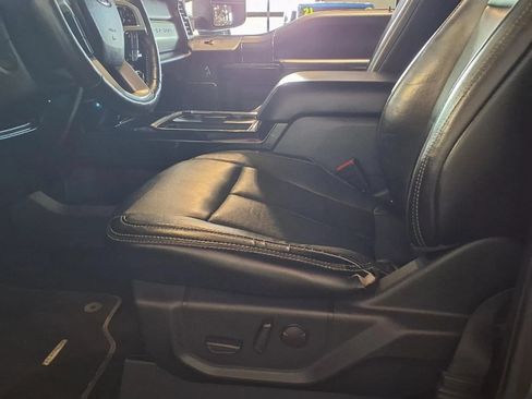 Used 2020 Ford F250 Lariat w/ Lariat Ultimate Package AWD/4WD image 19