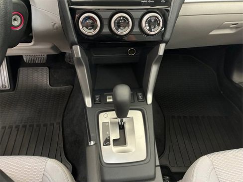 Used 2018 Subaru Forester 2.5i Premium w/ All-Weather Package image 21